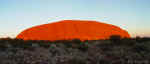 uluru_comp2_small.jpg (264157 bytes)